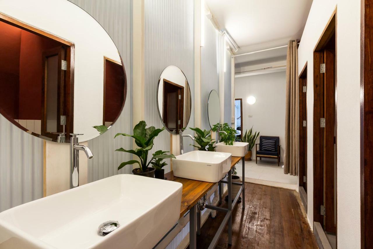 The Localist Chiangmai (Adults Only) Bed and Breakfast Τσιάνγκ Μάι Εξωτερικό φωτογραφία